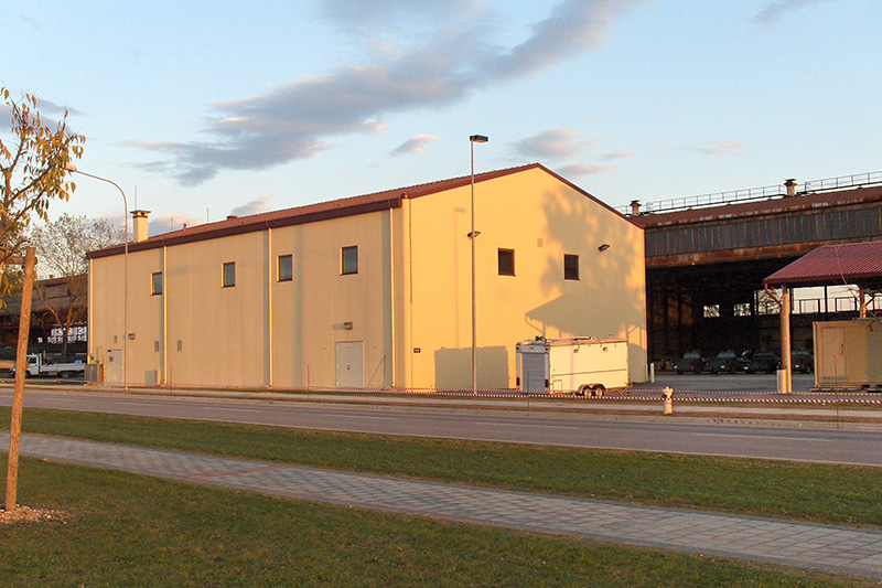Us Navy - Warehouse